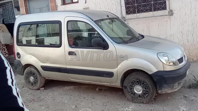 رونو كانجو ديزل يدوي 2006 في خريبكة