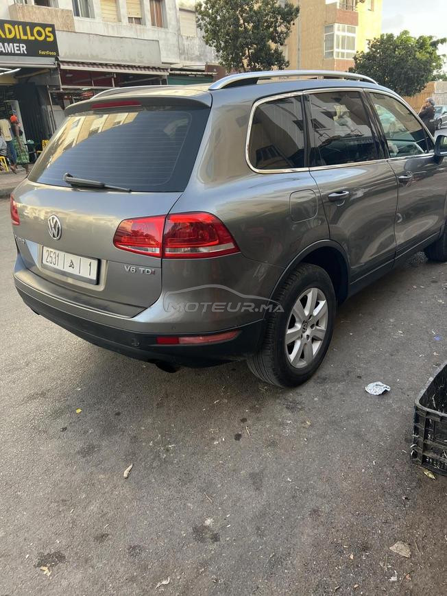 Volkswagen Touareg Diesel Automatique 2014 à Salé
