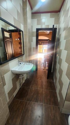 شقة للكراء 240 متر مربع بطنجة - 2