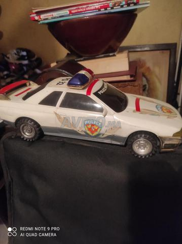 لعبة سيارة عتيقة جداً - 2