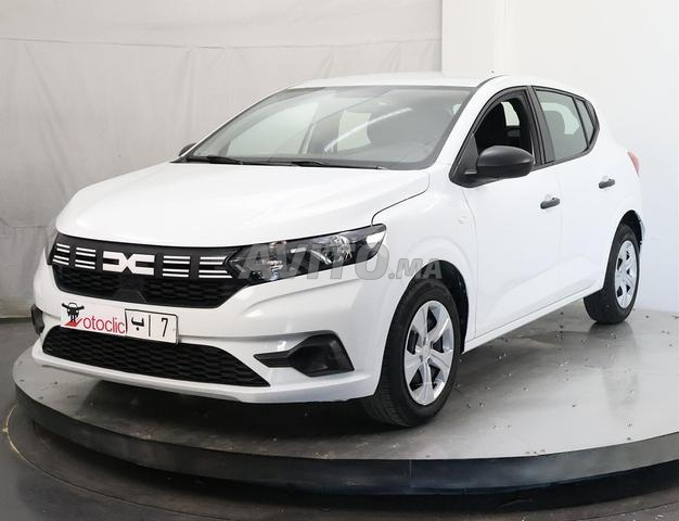 داسيا سانديرو 1.0 TCe 100 ستريواي إيسنسيال