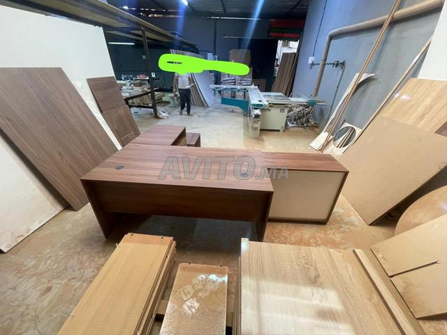 Bureau direction entreprise/vestiaire