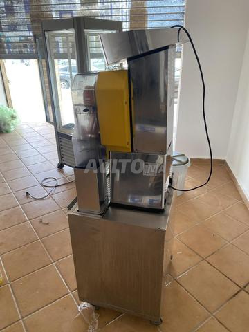 Machine Self-Service Oranges ZUMEX, État PARFAIT - 2