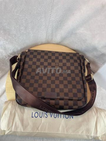 حقيبة كتف لويس فويتون LV6320 - 2