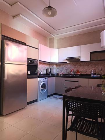 شقة مفروشة فاخرة للإيجار - 2