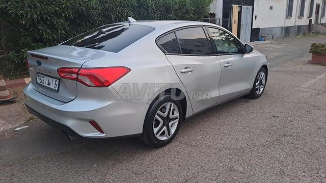 فورد فوكس سيدان 2022