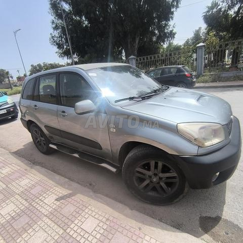 تويوتا راف فور ديزل 8 حصان - 2