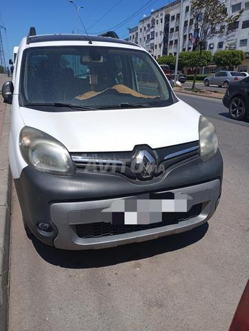 سيارة للبيع