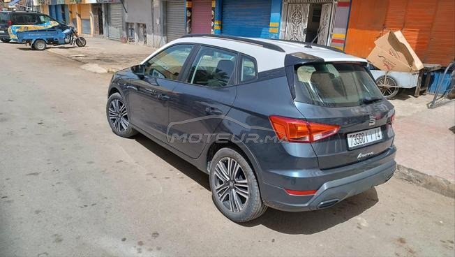 seat arona comme neuf 