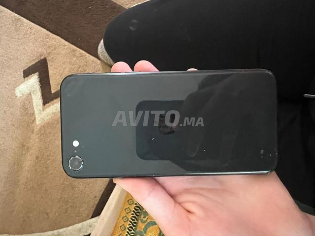 iPhone SE 2020 bon état