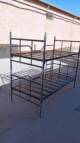 سرير معدني مزدوج/فردي/متوفر في المخزون - 2