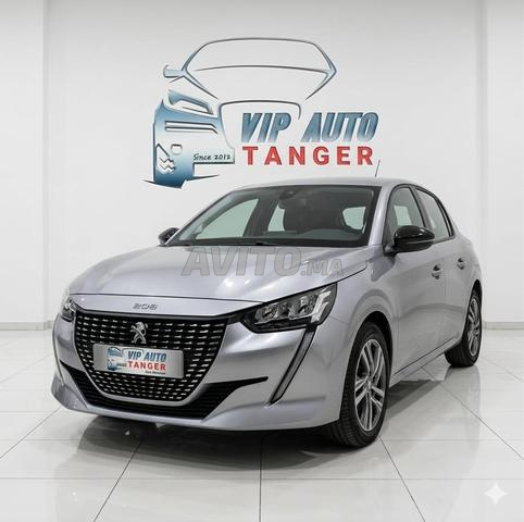 Peugeot 208 diesel manuelle 2022