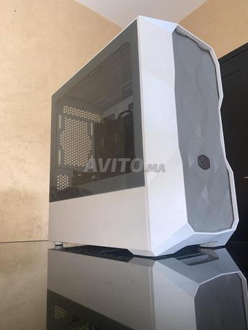 كمبيوتر جيمنج للبيع