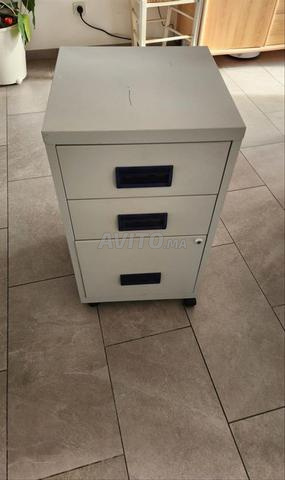 صندوق مكتبي 3 أدراج أبيض مائل للصفرة - 2