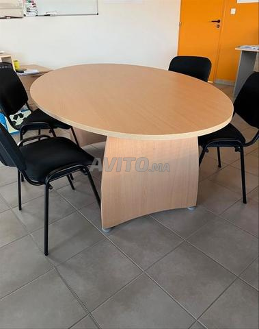 Table de réunion mélaminée imitation bois - 2