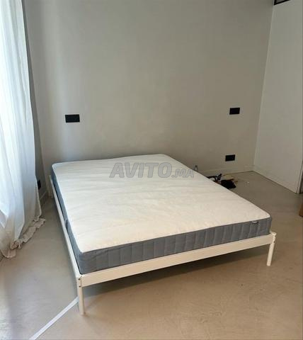 Lit IKEA et matelas - 2