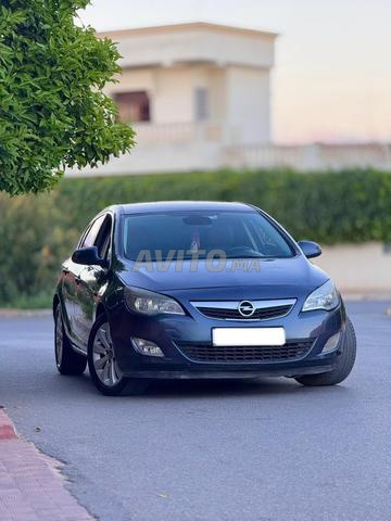 أوبل أسترا ديزل 2010 في الرباط - 2