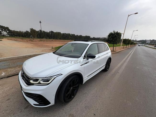 Volkswagen Tiguan Black R line