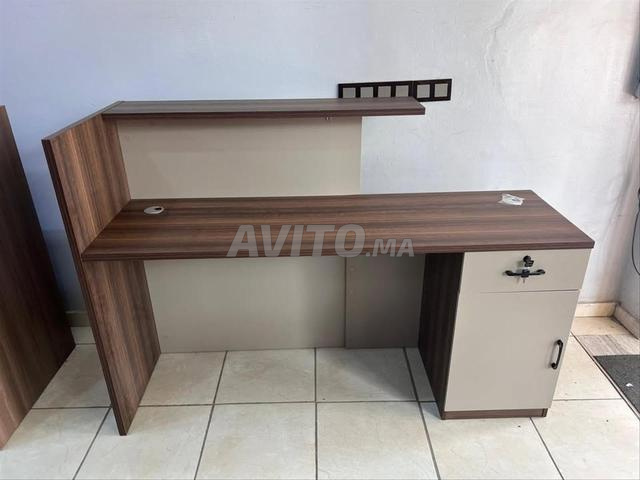 مكتب مع طاولة جانبية\طاولة اجتماعات\كرسي مكتب - 2