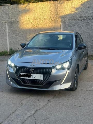 بيجو 208 أوتوماتيكية للبيع - 2