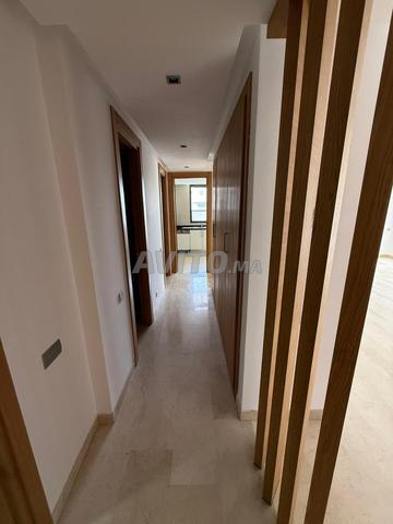 شقة للإيجار 170 متر مربع في السويسي الرباط - 2