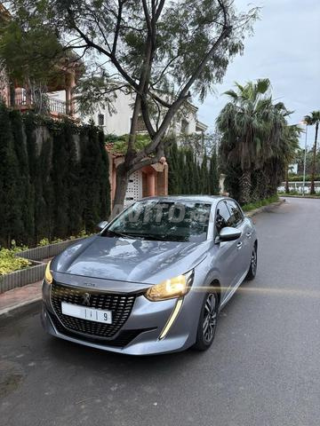 بيجو 208 ألور