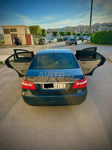 مرسيدس E220 للبيع - 2