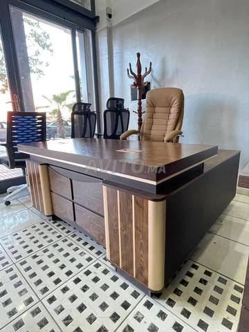 مكاتب مستوردة – فخامة، راحة وأناقة راقية - 2