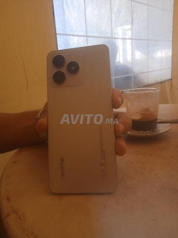 خميسة مجمع الطلبة - 2