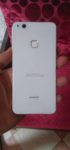 Huawei p 20 lite 32/4 neuf - 2