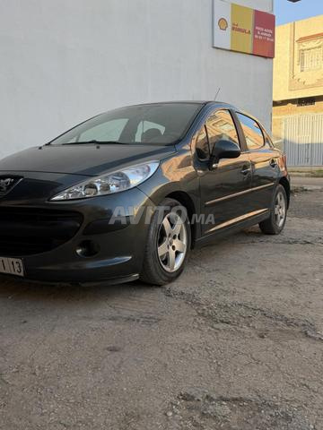 Peugeot 207 Diesel Manuelle 2008 à Ksar El Kébir