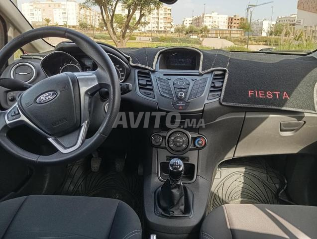فورد فييستا للبيع - 2