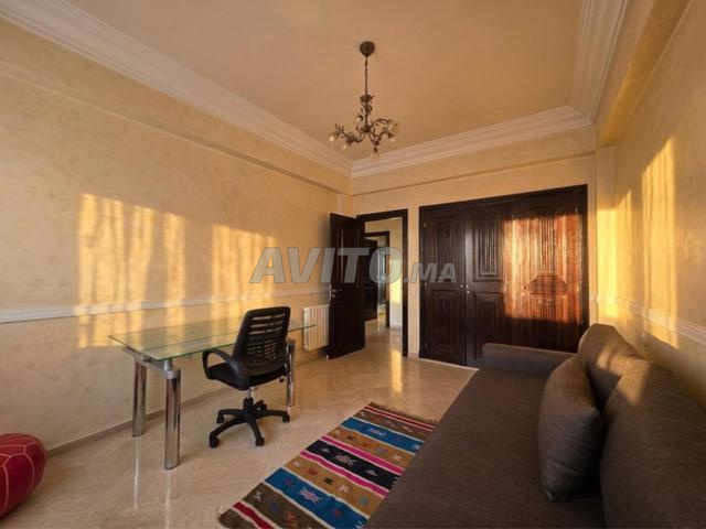 شقة مفروشة مطلة على البحر، عين دياب