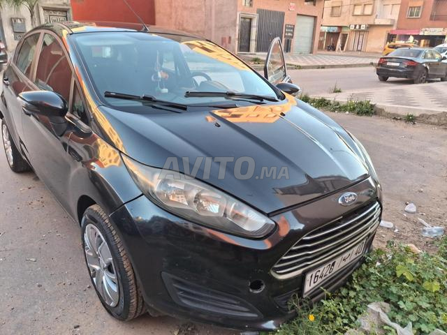 Ford Fiesta Diesel bon état - 2