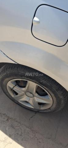 Dacia Logan Diesel Manuelle 2012 à Tikiouine - 2