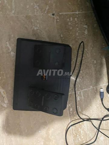 Volant de voiture avec boîte de vitesses - 2