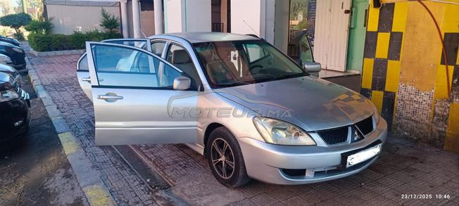 Mitsubishi essence modèle 2008