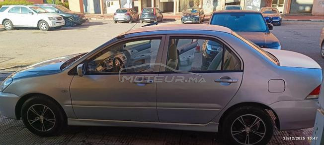 Mitsubishi essence modèle 2008