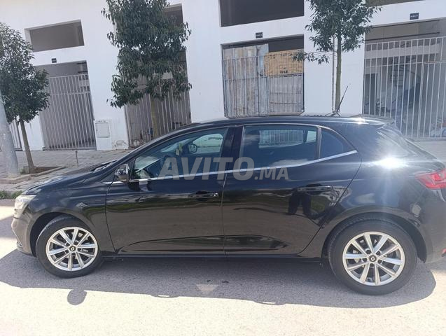 Mégane 4 propre, bien