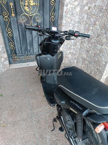 Stante en bon état - 2