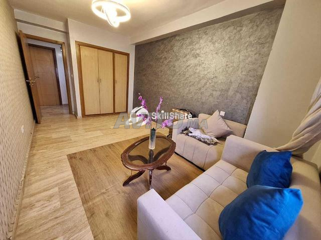 Appartement à vendre 83 m² Usage mixte – Errahma - 2