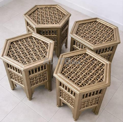 Table moucharabieh et 4 cendriers - 2