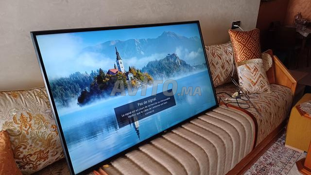 LG Smart 49 4K - 2