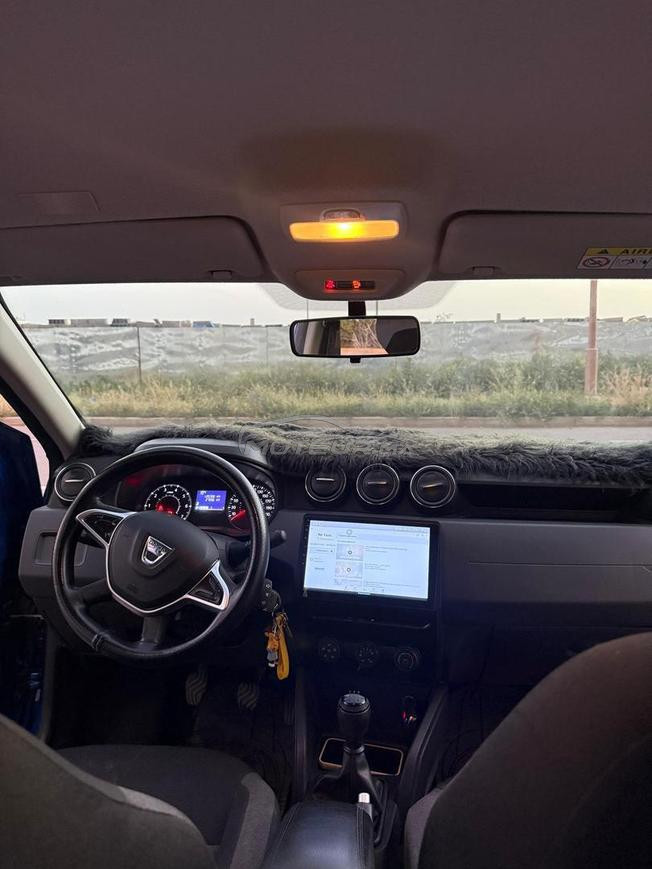 DACIA DUSTER excellent état 