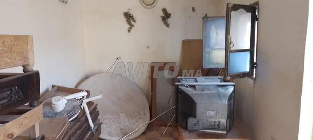 بيع 2 رياض وأرض باب أيلان - 2