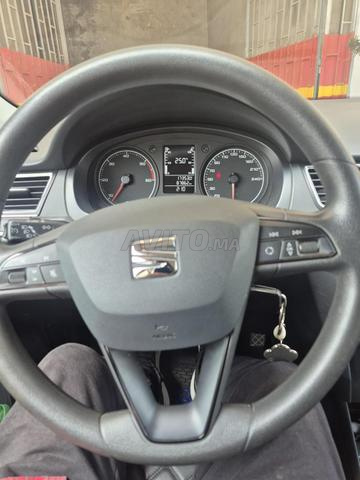 سيارة للبيع بحالة جيدة جداً - 2