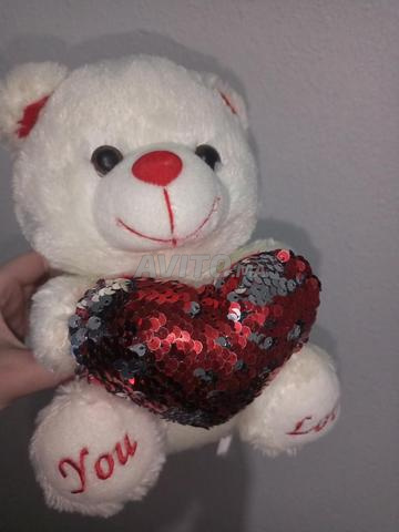 دب الباندا 500 درهم دب صغير 45 درهم مجفف شعر 100 درهم