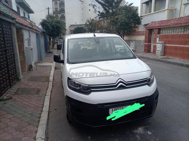 🚗 فرصة للبيع سيارة بحالة ممتازة
