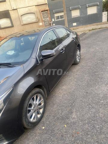 تويوتا كورولا ديزل يدوية 2016 في الرباط