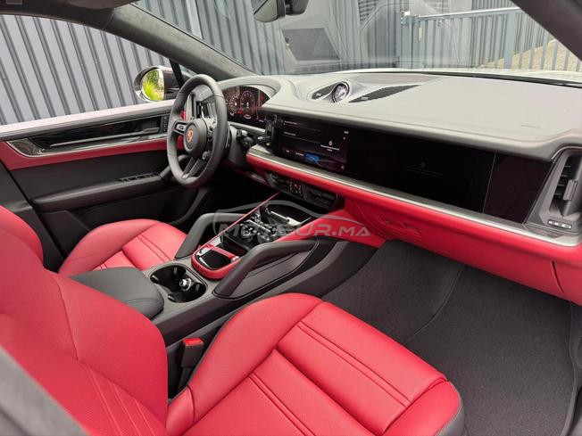 Porsche Cayenne Hybride Automatique 2025 à Rabat